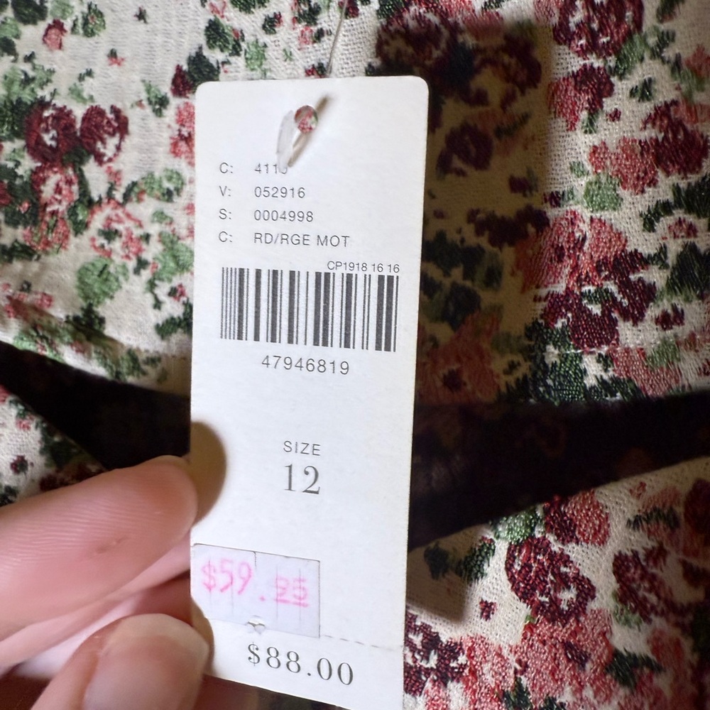 Anthropologie Cream Ruched Blouse with Short Sleeves - Picture 6 of 8